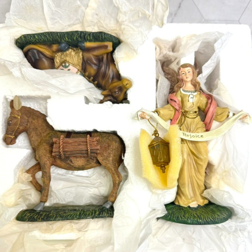 Vtg Hawthorne Village Thomas Kinkade Angel of Rejoice Seated Bull Devoted Donkey